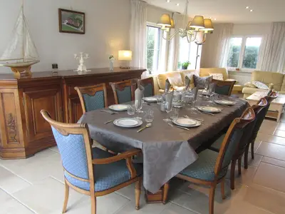 DiningRoom
