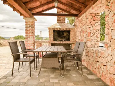 Villa für 10 Personen (180 m²) in Dobrinj 4/10