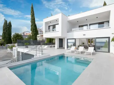 Villa für 8 Personen (140 m²) in Dramalj 1/10