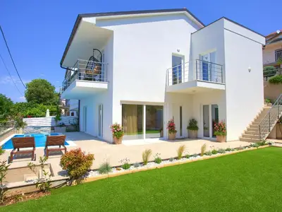 Villa für 4 Personen (85 m²) in Dramalj 3/10