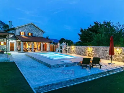 Villa für 8 Personen (140 m²) in Drivenik 3/10