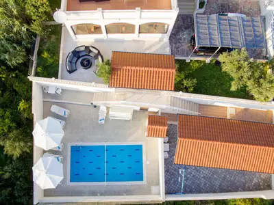 Villa für 8 Personen (140 m²) in Jesenice 9/10