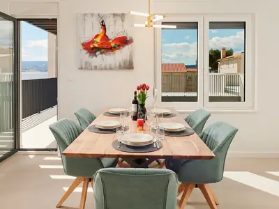 Villa für 12 Personen (160 m²) in Dugi Rat 8/10