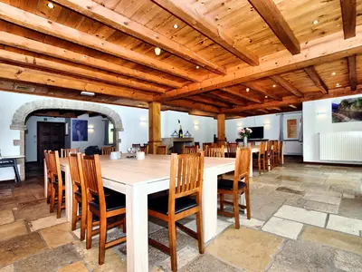 DiningRoom