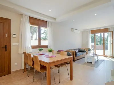 DiningRoom