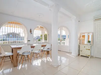 DiningRoom