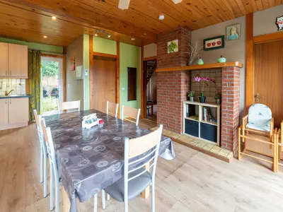 DiningRoom