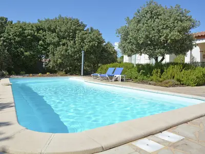 PoolOfHouse
