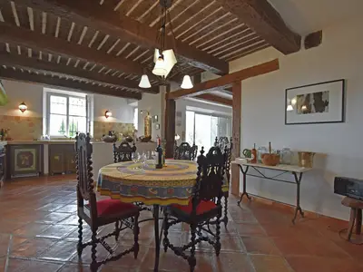 DiningRoom