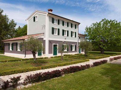 Villa für 14 Personen (286 m²) in Fažana 2/10