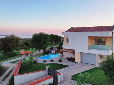 Villa für 6 Personen (200 m²) in Fažana 7/10
