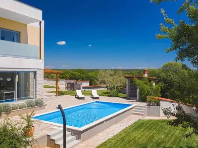 Villa für 6 Personen (200 m²) in Fažana 9/10