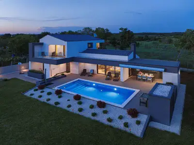 Villa für 8 Personen (190 m²) in Valbandon 7/10