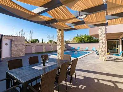 Villa für 10 Personen (210 m²) in Valbandon 5/10
