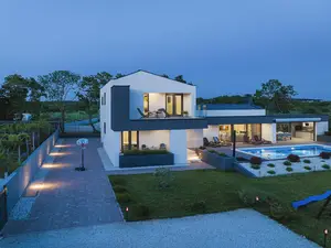 Villa für 8 Personen (190 m²) in Valbandon