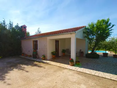 Villa für 10 Personen (120 m²) in Valbandon 5/10