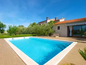 Villa für 10 Personen (120 m²) in Valbandon