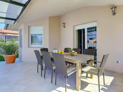 Villa für 8 Personen (180 m²) in Valbandon 3/10