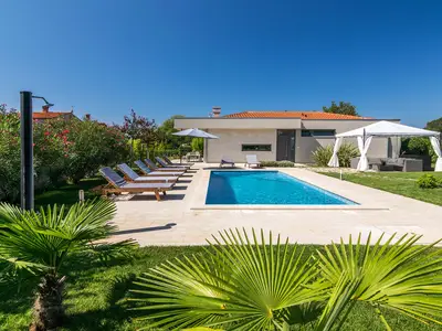 Villa für 8 Personen (100 m²) in Fažana 3/10