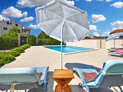 Villa für 8 Personen (134 m²) in Valbandon 4/10