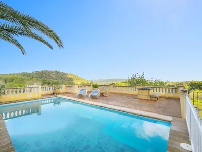 PoolOfHouse