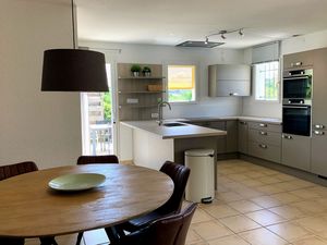 21634071-Villa-6-Félines-Minervois-300x225-3