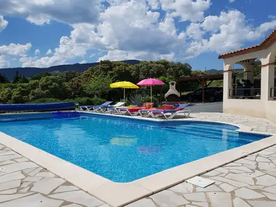 PoolOfHouse