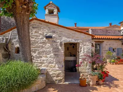 Villa für 10 Personen (360 m²) in Foli 7/10