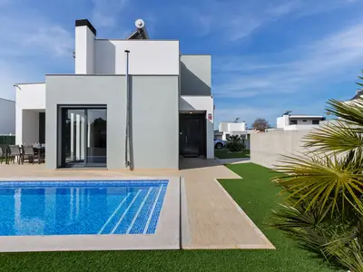 ExteriorSummer