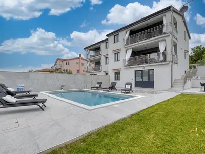 Villa für 8 Personen (170 m²) in Fuškulin 7/10