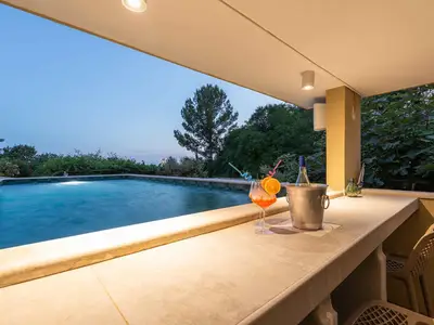 Villa für 12 Personen (250 m²) in Fuškulin 1/10