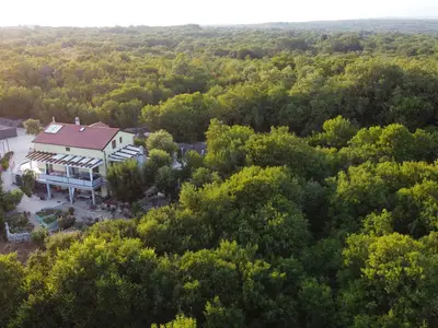 Villa für 10 Personen (200 m²) in Gabonjin 1/10