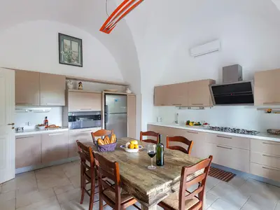 Küche und Essbereich