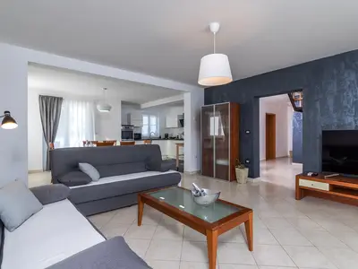 Villa für 8 Personen (180 m²) in Galižana 10/10