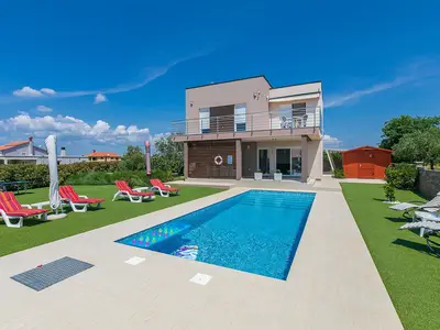 Villa für 8 Personen (170 m²) in Galižana 3/10