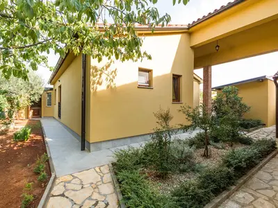 Villa für 6 Personen (90 m²) in Galižana 9/10