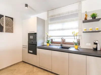 Villa für 12 Personen (280 m²) in Galižana 10/10