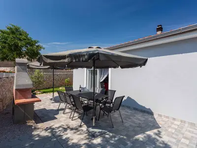 Villa für 8 Personen (90 m²) in Garica 4/10