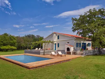 Villa für 8 Personen (125 m²) in Garica 1/10