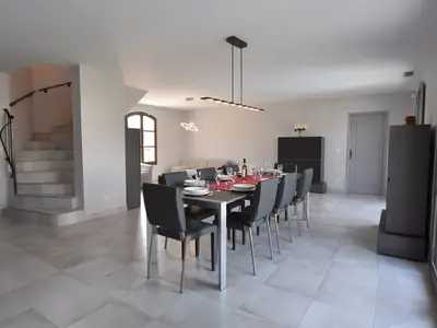 DiningRoom