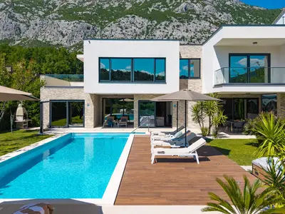 Villa Agava for 8 people, heated pool, Jacuzzi, sauna, gym, 4 en-suite bedroom
