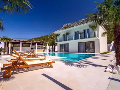 Villa Caribic with 72sqm private pool, whirlpool, sauna, outdoor lounge area