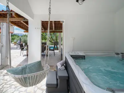 outdoor area offering the ultimate in relaxation and rejuvenation