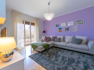 Villa für 9 Personen (220 m²) in Gemonio