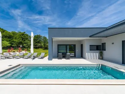 Villa für 6 Personen (170 m²) in Golaš 3/10