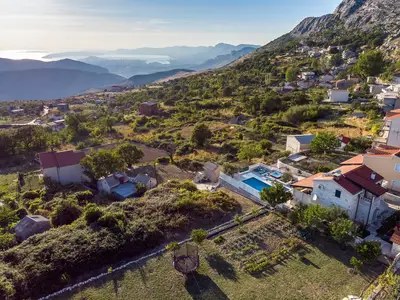 Immobilie Villa Runje mit Bio-Garten und Trampolin nur zu Ihrer Nutzung
