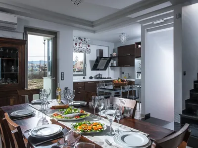 DiningRoom