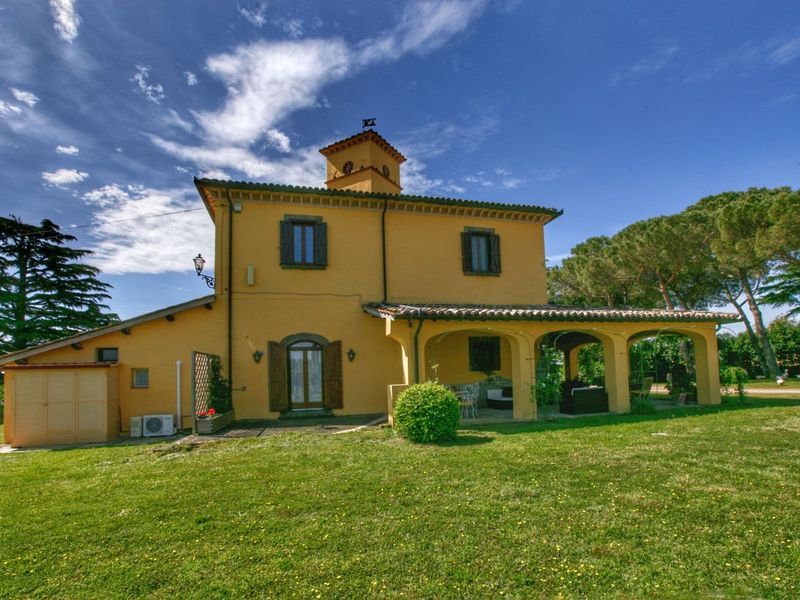 19349871-Villa-9-Graffignano-800x600-0