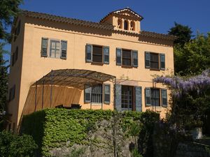 19343900-Villa-8-Grasse-300x225-4