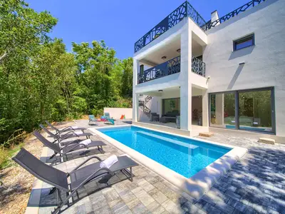 Villa für 8 Personen (280 m²) in Grizane 1/10